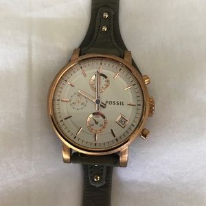 FOSSIL Leather Watch (Women’s)